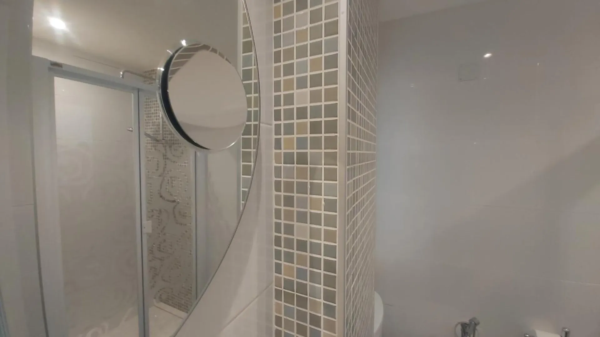 Del Parque Flats Alemania Soho Apartment Malaga
